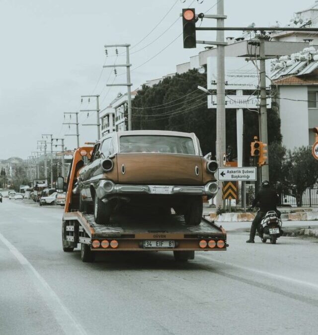 5 Advantages of Flatbed Towing Your Classic Car – Web Story