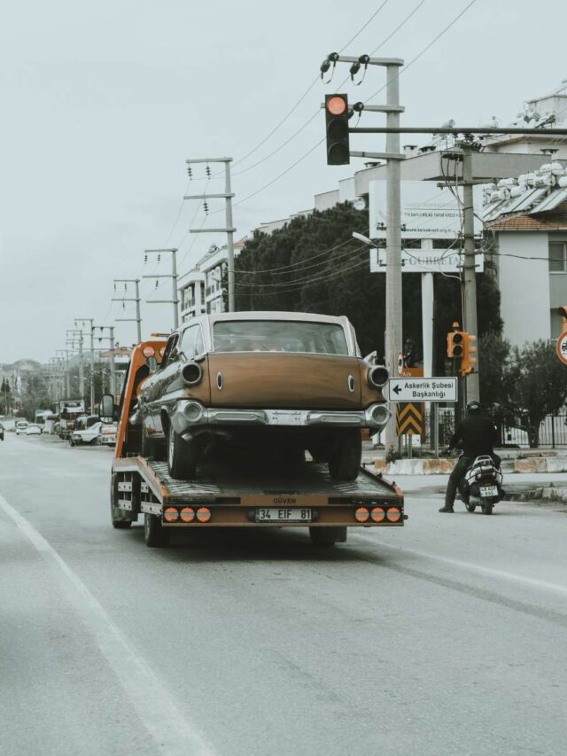 5 Advantages of Flatbed Towing Your Classic Car – Web Story